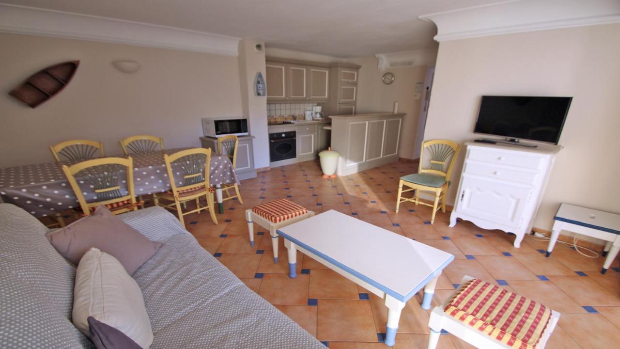 Apartament Port Marine Sainte-Maxime Zewnętrze zdjęcie