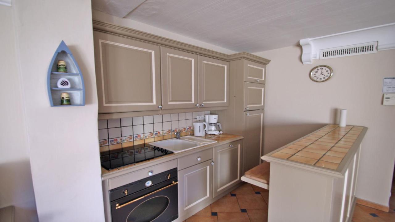 Apartament Port Marine Sainte-Maxime Zewnętrze zdjęcie