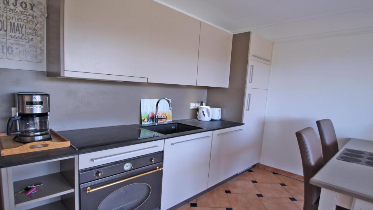 Apartament Port Marine Sainte-Maxime Zewnętrze zdjęcie