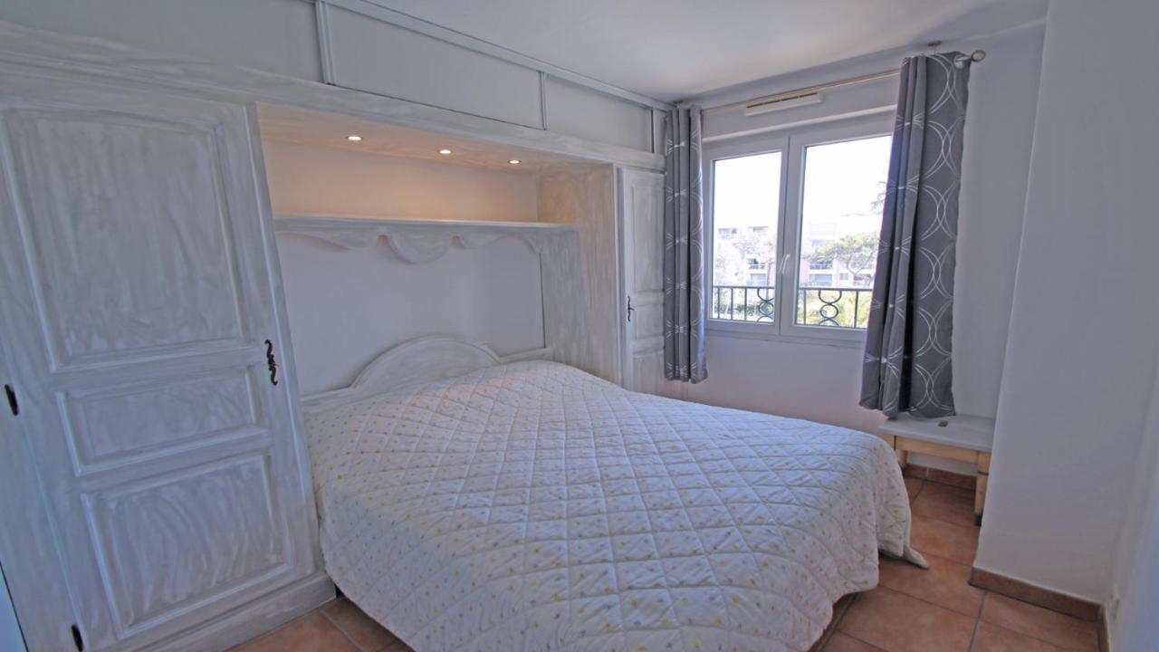 Apartament Port Marine Sainte-Maxime Zewnętrze zdjęcie