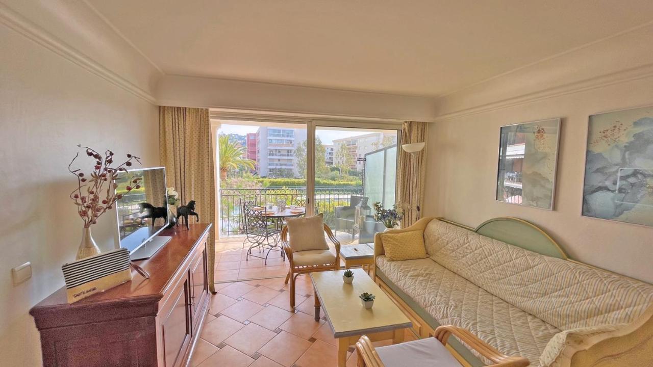 Apartament Port Marine Sainte-Maxime Zewnętrze zdjęcie