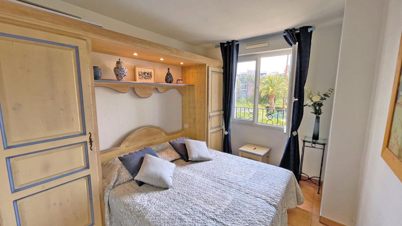 Apartament Port Marine Sainte-Maxime Zewnętrze zdjęcie