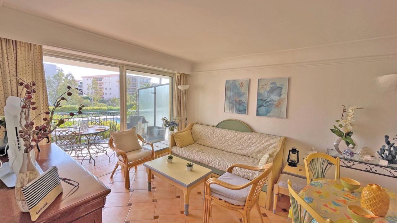 Apartament Port Marine Sainte-Maxime Zewnętrze zdjęcie