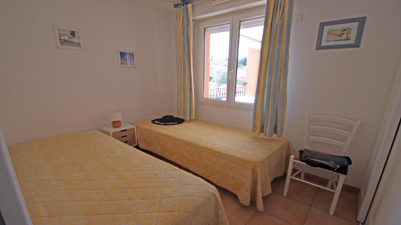 Apartament Port Marine Sainte-Maxime Zewnętrze zdjęcie
