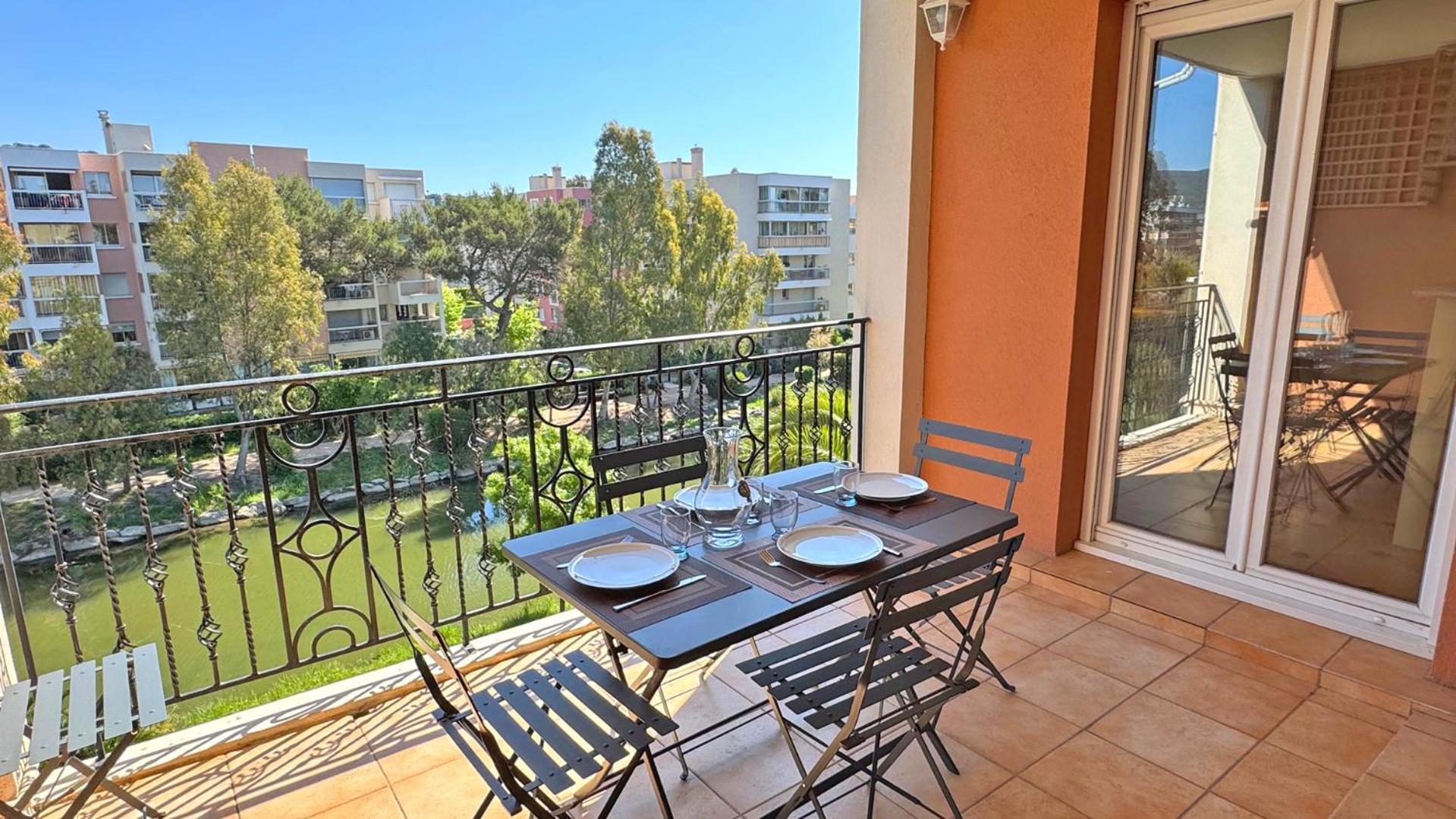 Apartament Port Marine Sainte-Maxime Zewnętrze zdjęcie