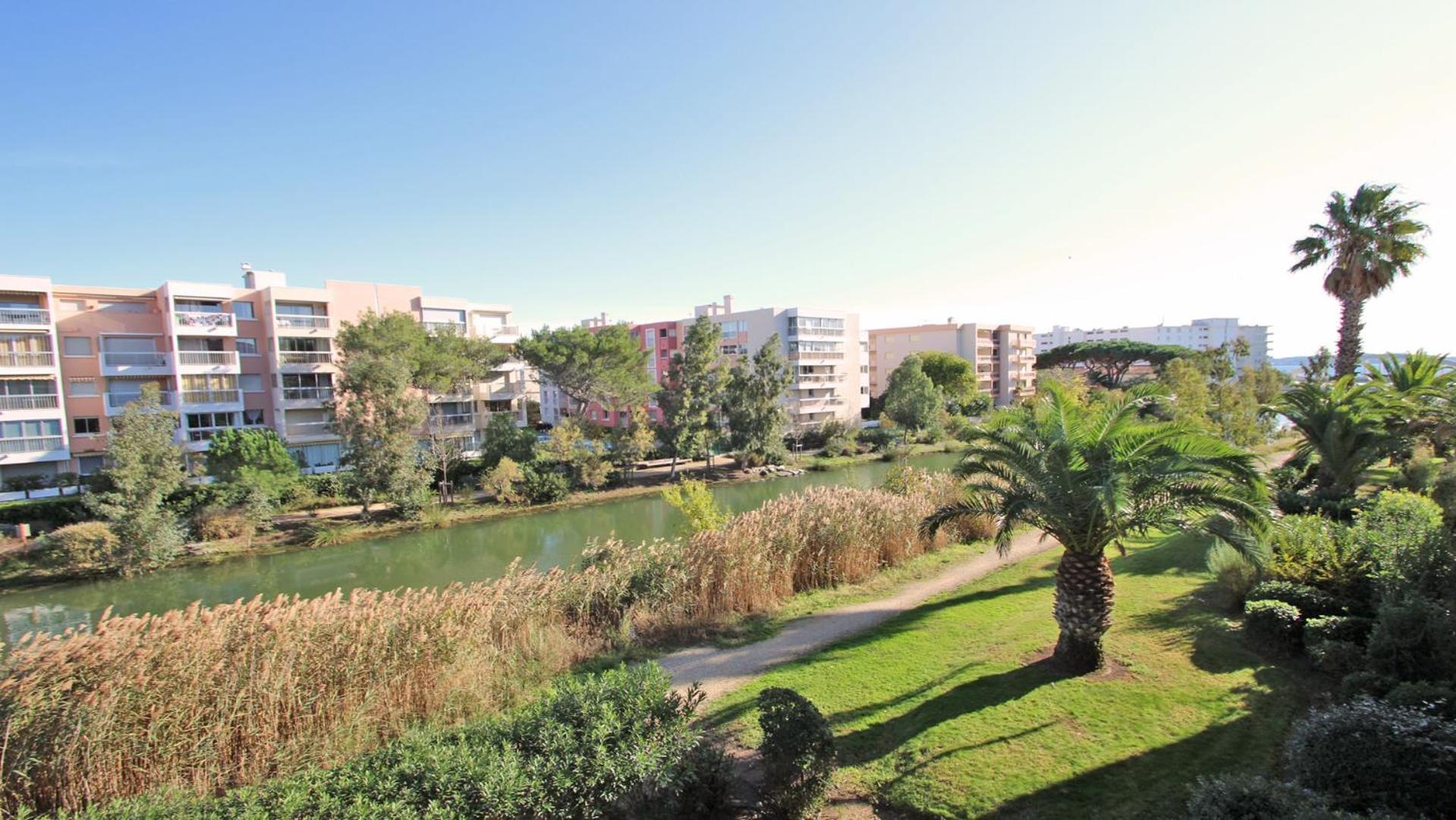 Apartament Port Marine Sainte-Maxime Zewnętrze zdjęcie